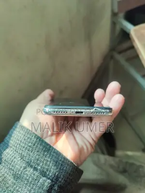 Apple iPhone X 64 GB White