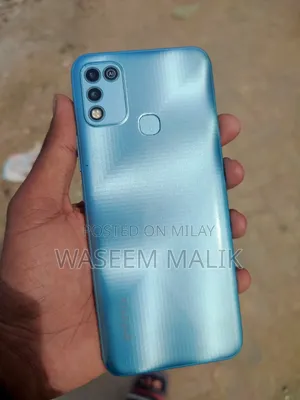 Infinix Hot 11 Play 64 GB Green