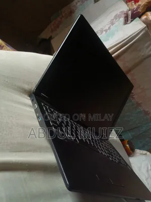 Laptop Fujitsu Lifebook E558 8GB Intel Core I5 SSD 256GB