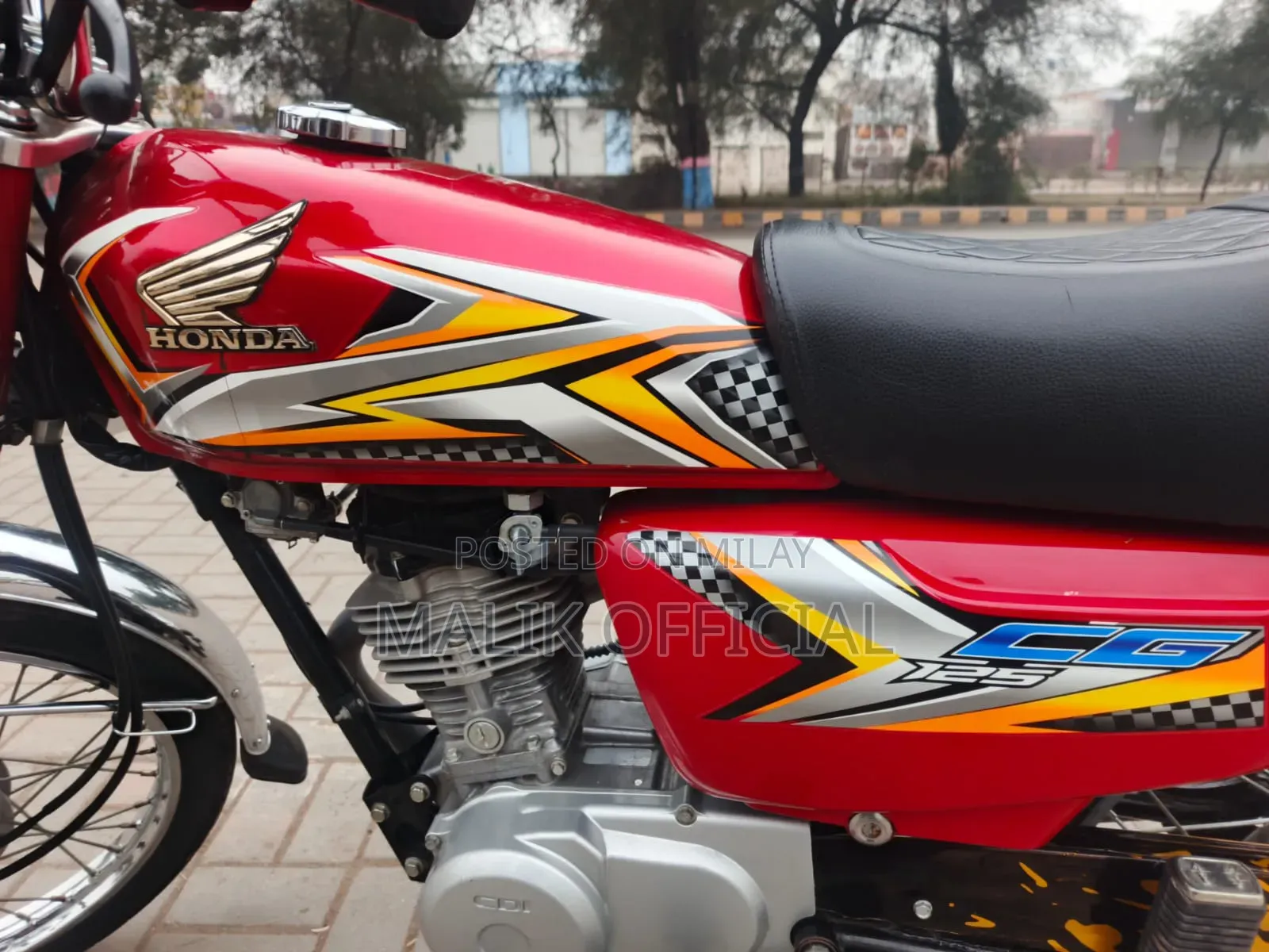 Honda XL 125 2024 Red