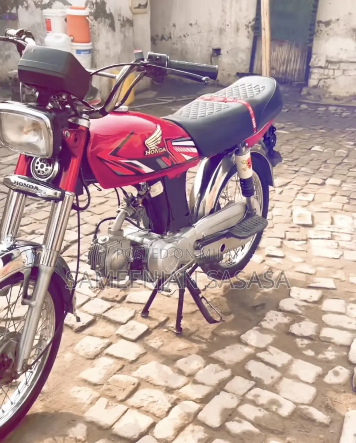 Honda Today 2022 Red