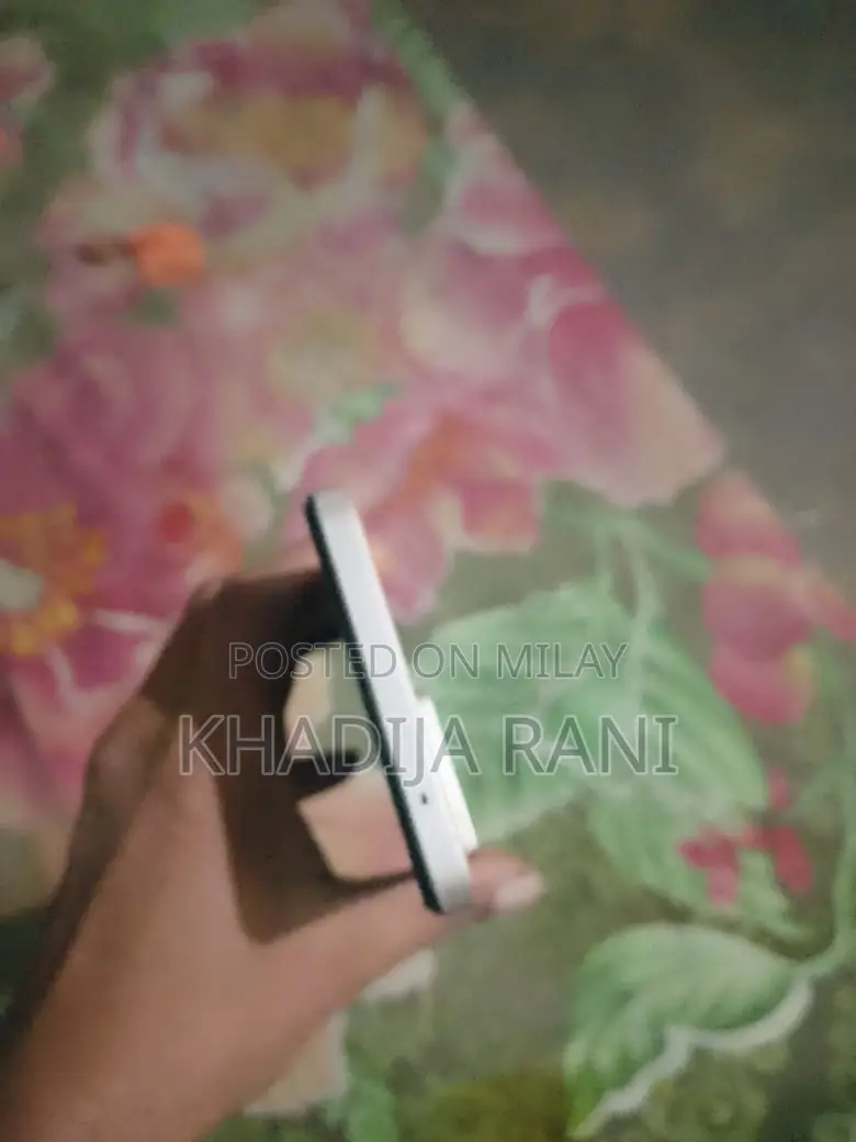 Oppo F21 Pro 5G 128 GB Orange