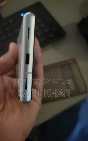 Google Pixel 7a 128 GB White