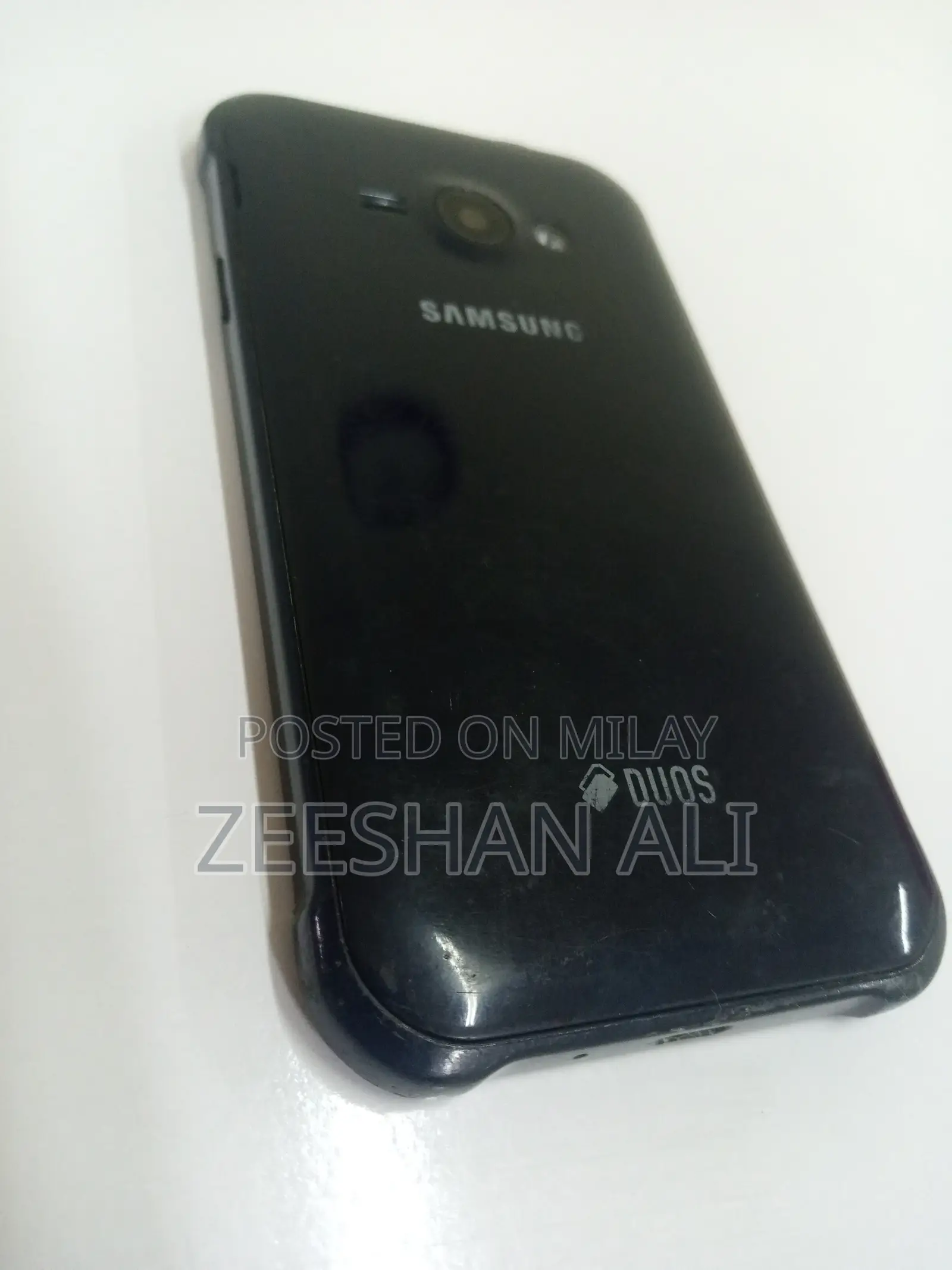 Samsung Galaxy J1 Ace 4 GB Blue