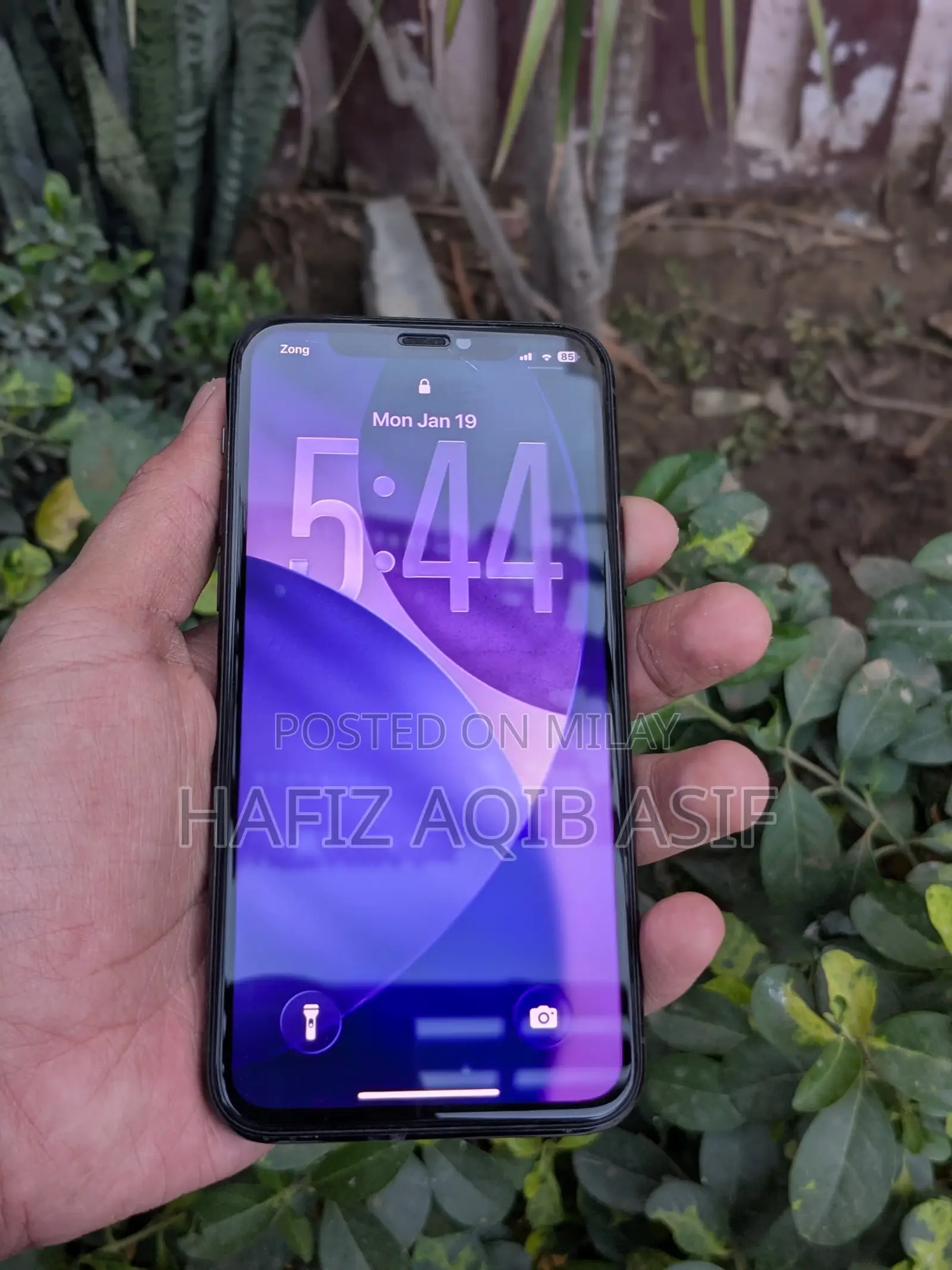 New Apple iPhone 11 Pro 256 GB Green