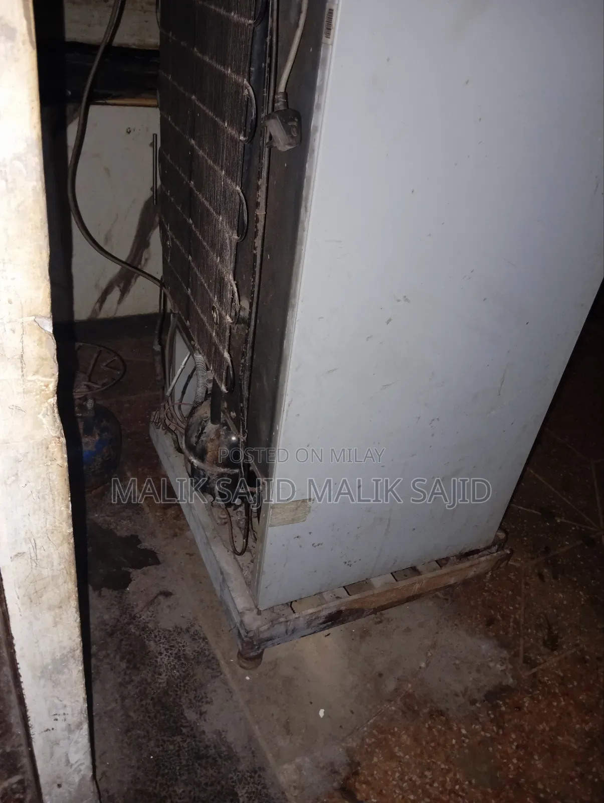 Dawlance Frig for Sale Bilkul Ok Hai