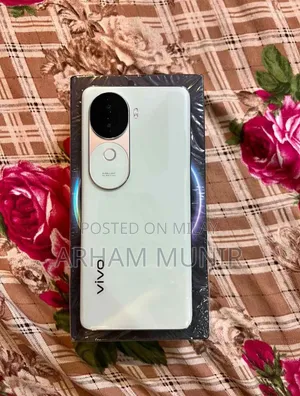 New Vivo V40 5G 256 GB Green