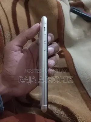 Apple iPhone 11 64 GB White