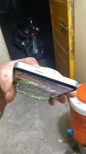 New Tecno Spark 20C 128 GB White