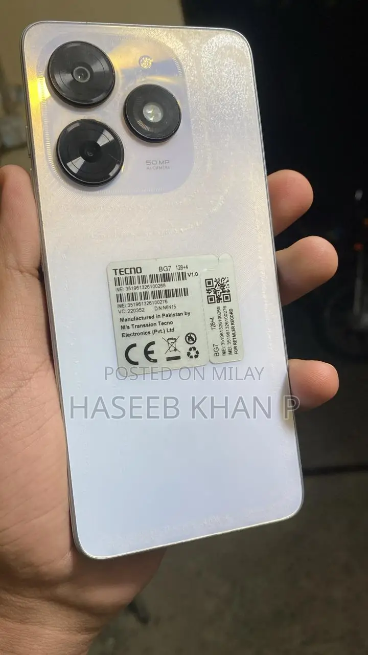 New Tecno Spark 20C 128 GB White