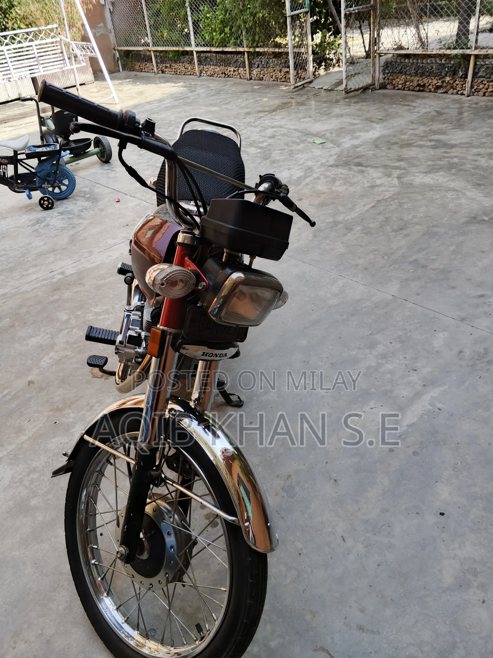 Honda XL 125 2010 Red