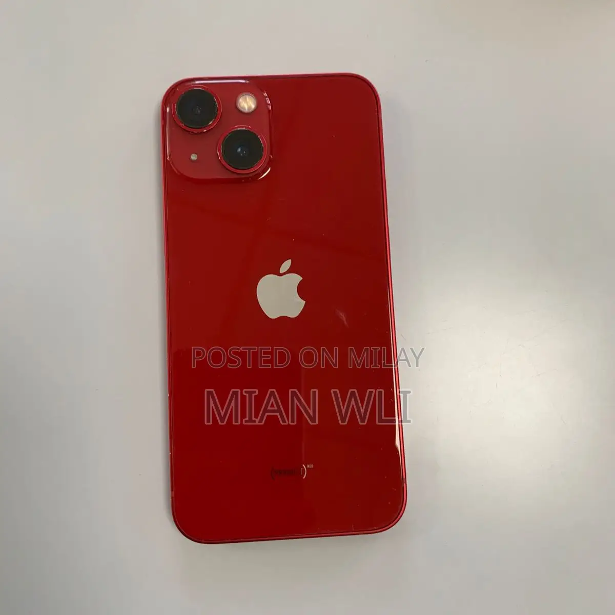 New Apple iPhone 13 128 GB Red