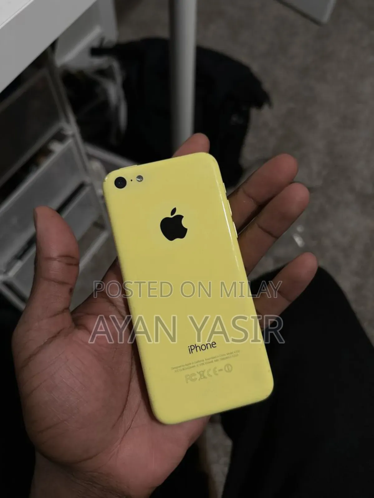 Apple iPhone 5c 32 GB Yellow