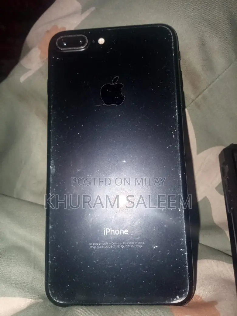 Apple iPhone 7 Plus 32 GB Black