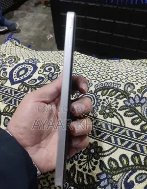 Vivo Y19 128 GB Blue