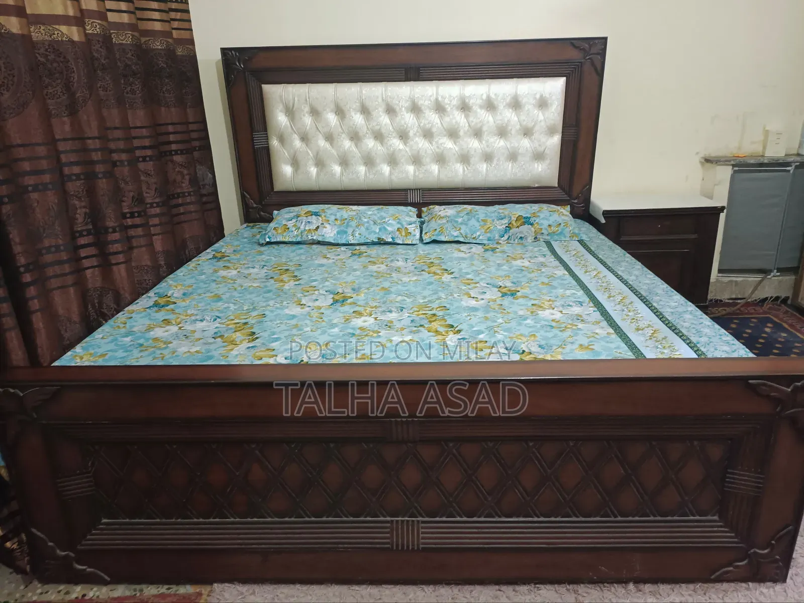 Double Bed With Side Tables