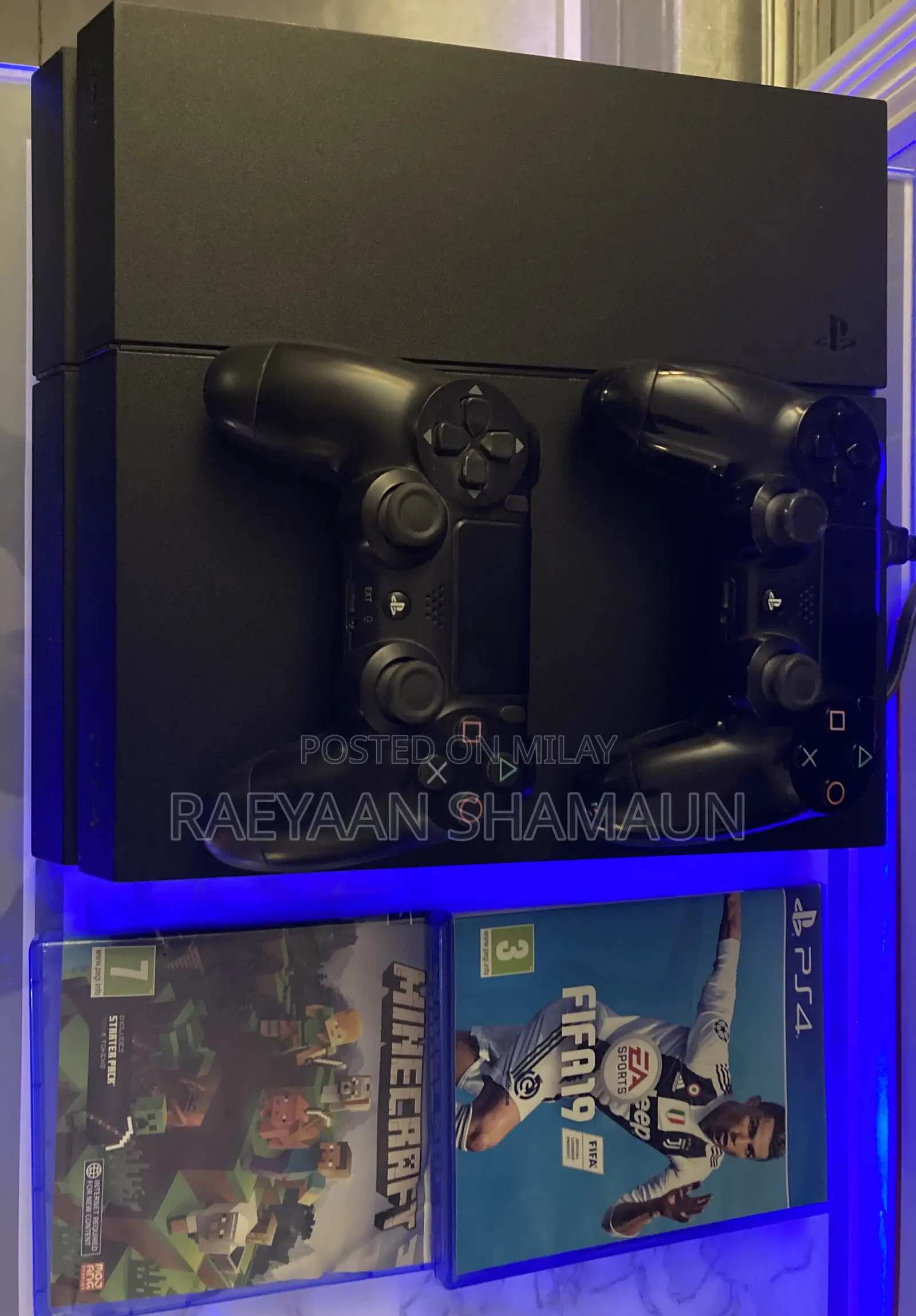Ps4 Fat 1tb + 2 Controllers + Fifa19 Minecraft | Excellent Condition