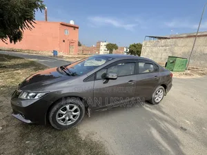 Honda Civic 1.8 5 Door Automatic 2012