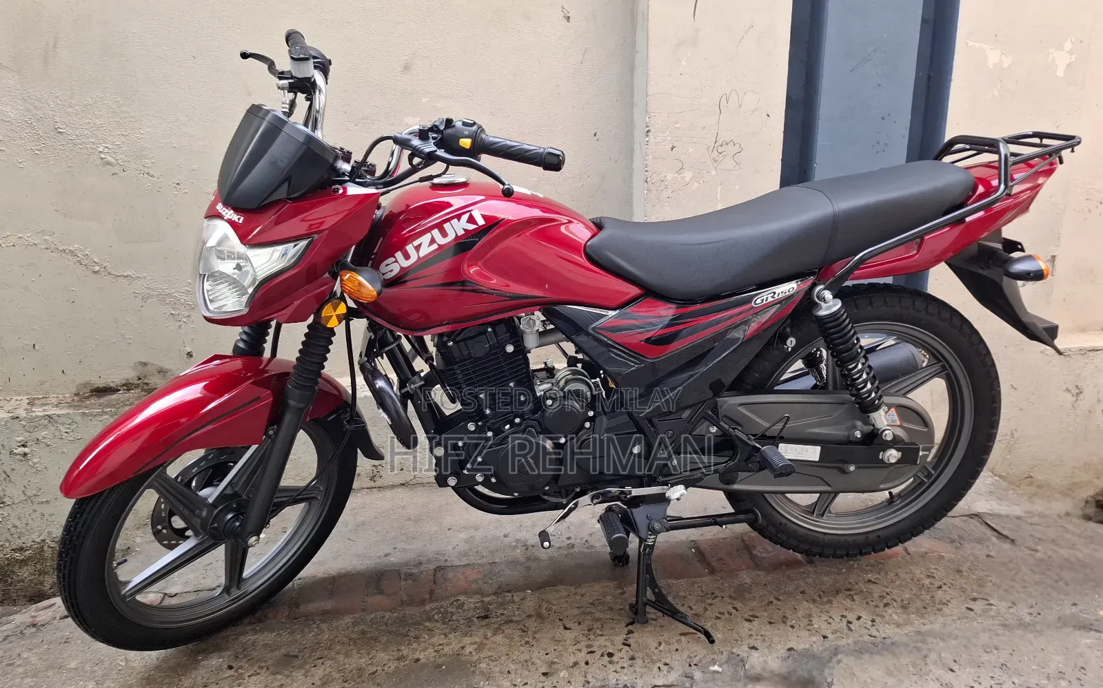 New Suzuki 2025 Red