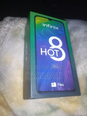 Infinix Hot 8 32 GB Blue