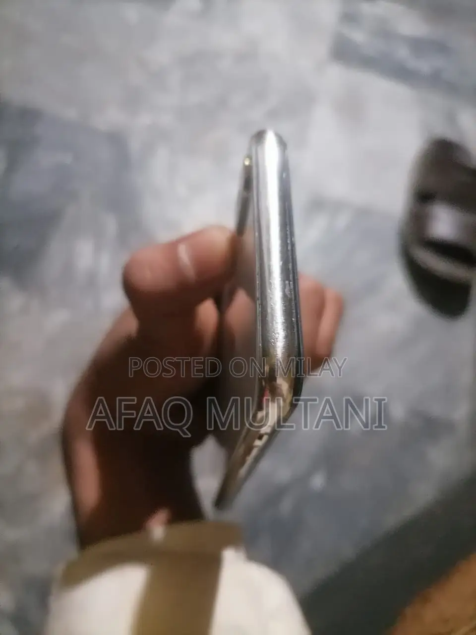 New Apple iPhone XS 64 GB White