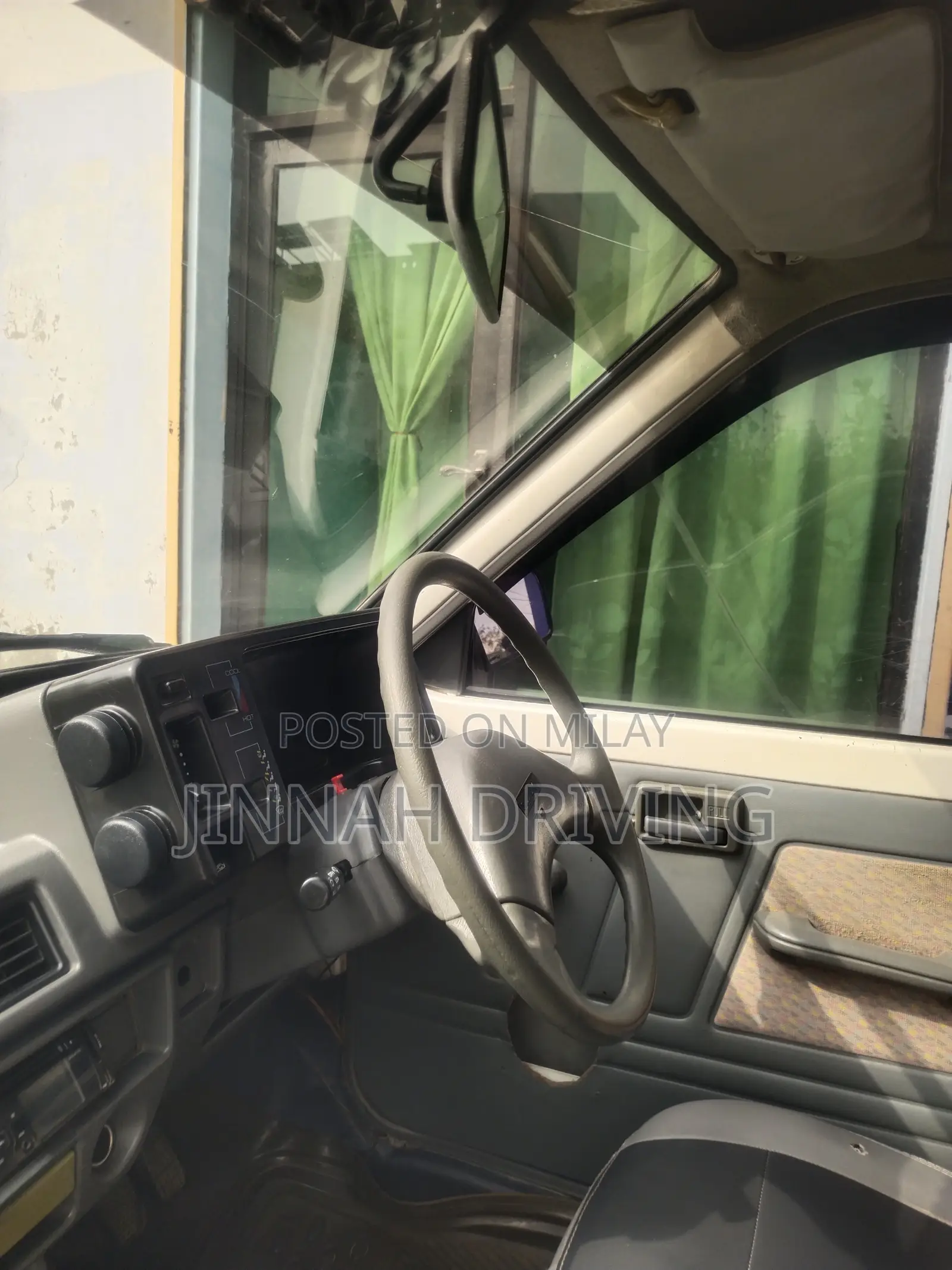 Suzuki Mehran 0.8 Hatchback FWD 2013 White