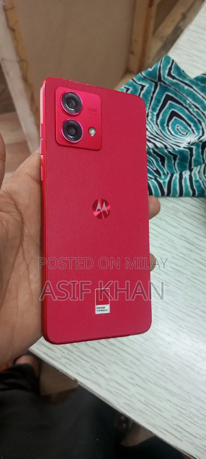 Motorola Moto G84 5G 256 GB Red