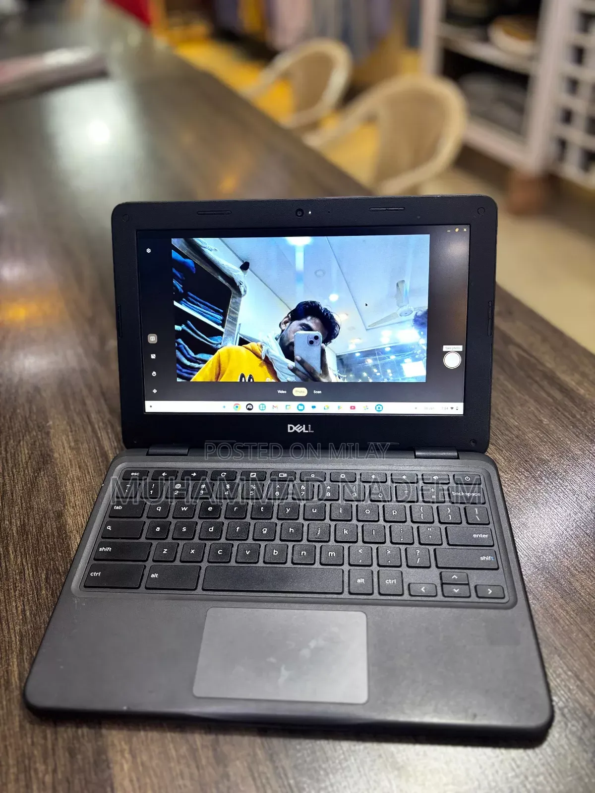 New Laptop Dell 4GB Intel Celeron SSD 16 GB