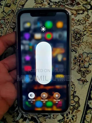 Apple iPhone 11 64 GB Black