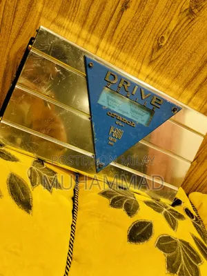 Crunch Usa V600c Drive Series 600 RMS Amp 1 Ohm Stable Amp Made in Usa