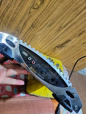 Boss Chaos C900 Max 1600 Watt 900 Watt RMS 2 Ohm Stable Made in Usa