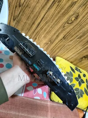 Boss Chaos C900 Max 1600 Watt 900 Watt RMS 2 Ohm Stable Made in Usa