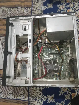 Desktop Computer HP EliteDesk 800 G3 8GB Intel Core I5 HDD 32GB