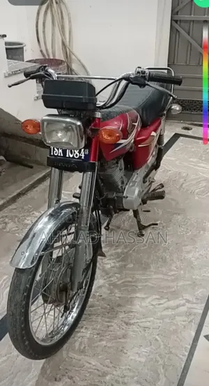 Honda XL 125 2013 Red