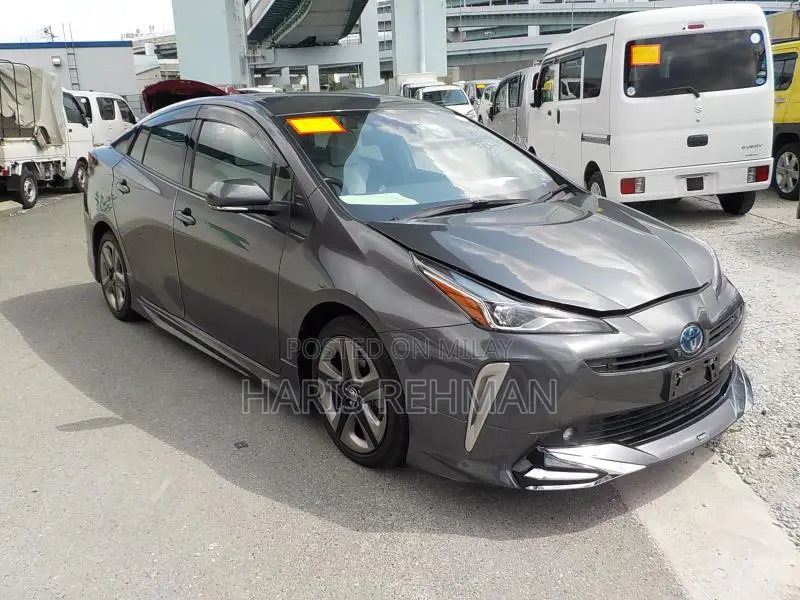 Toyota Prius 2020 Gray