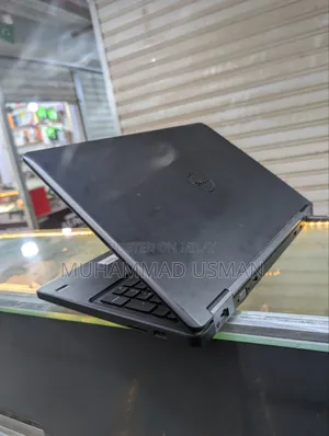 Laptop Dell Latitude E5550 4GB Intel Core I7 SSD 256GB