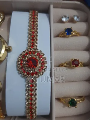Elegant Ladies Jewelry Gift Set – Watch, Bracelet Stone Rings
