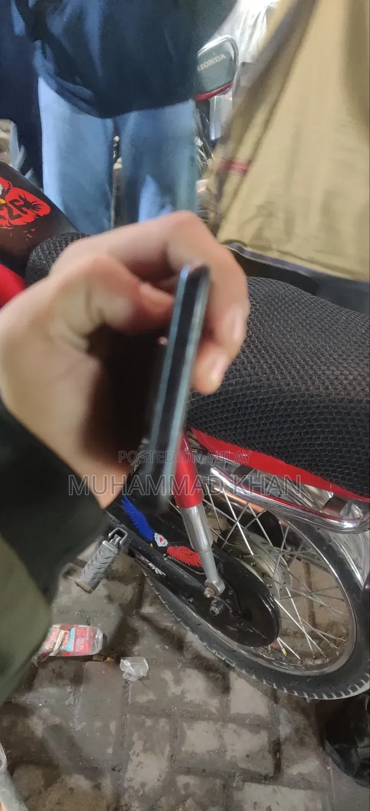 Mobile Phone 8 GB Black