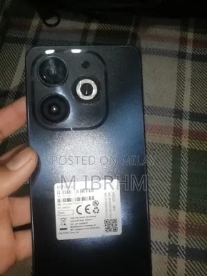 Infinix Smart 8 64 GB Black