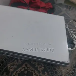 Laptop HP 15-Da3007nia 6GB Intel Pentium HDD 160GB