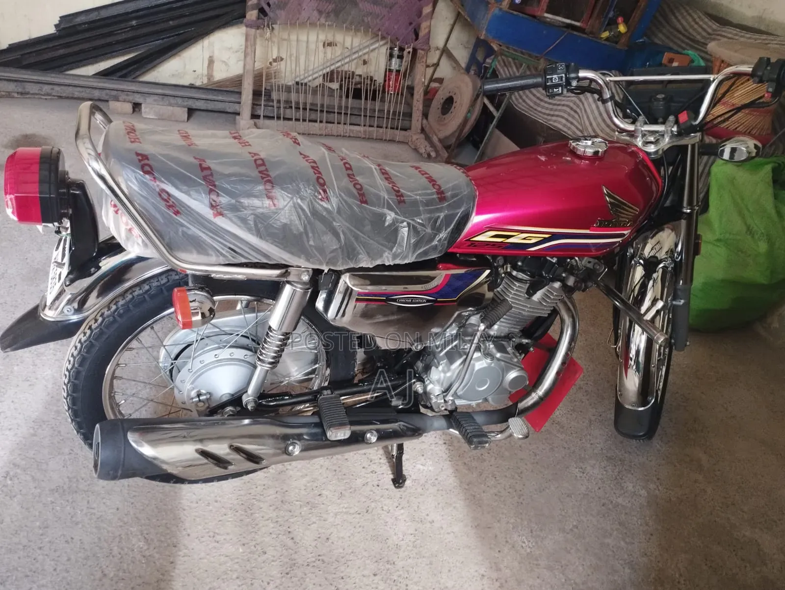 New Honda XL 125 2024 Red