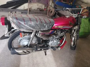 New Honda XL 125 2024 Red