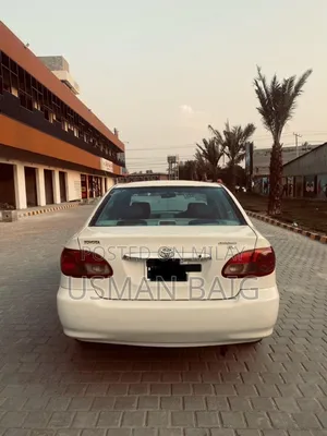 Toyota Corolla Sedan 2004 White