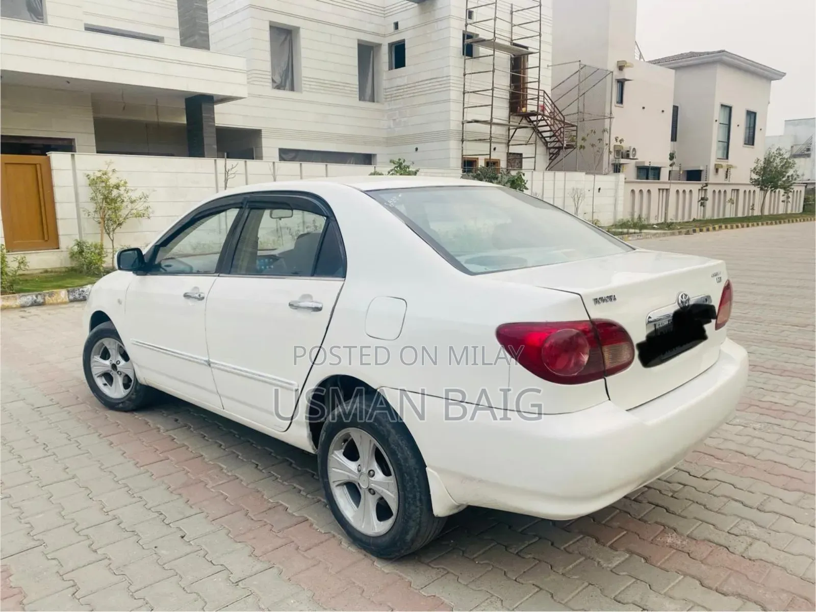 Toyota Corolla Sedan 2004 White
