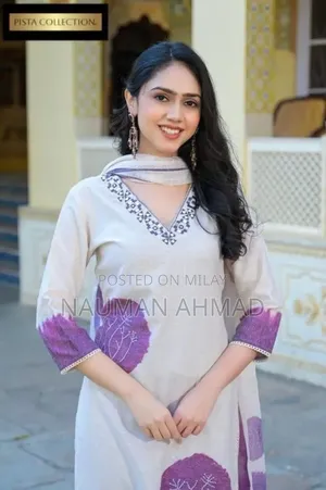 3 PCS Women's Stitched Lawn Printed Suit