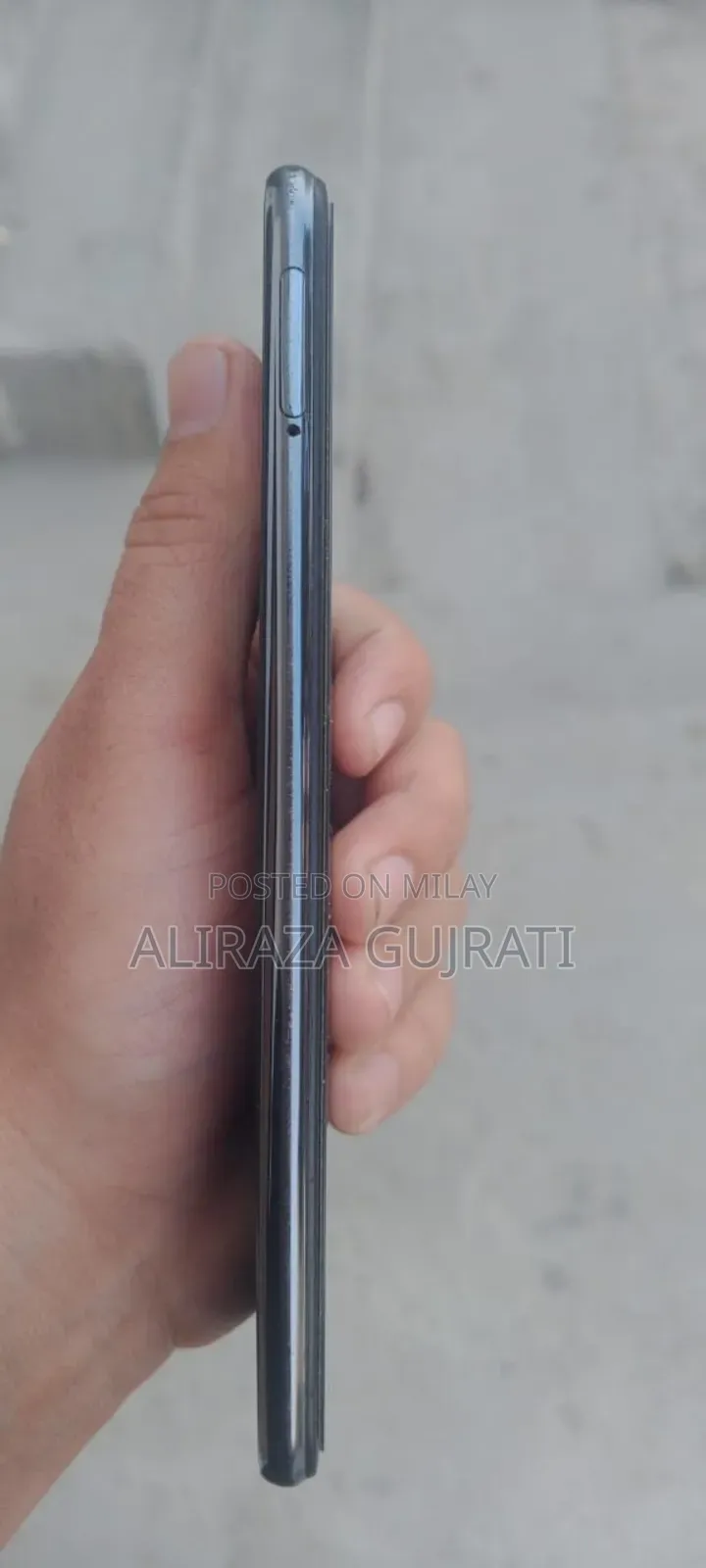 Vivo V21e 128 GB Black