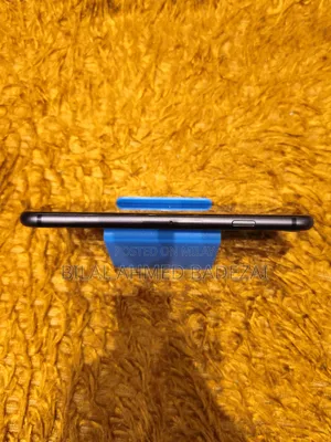 New Apple iPhone 8 64 GB Black