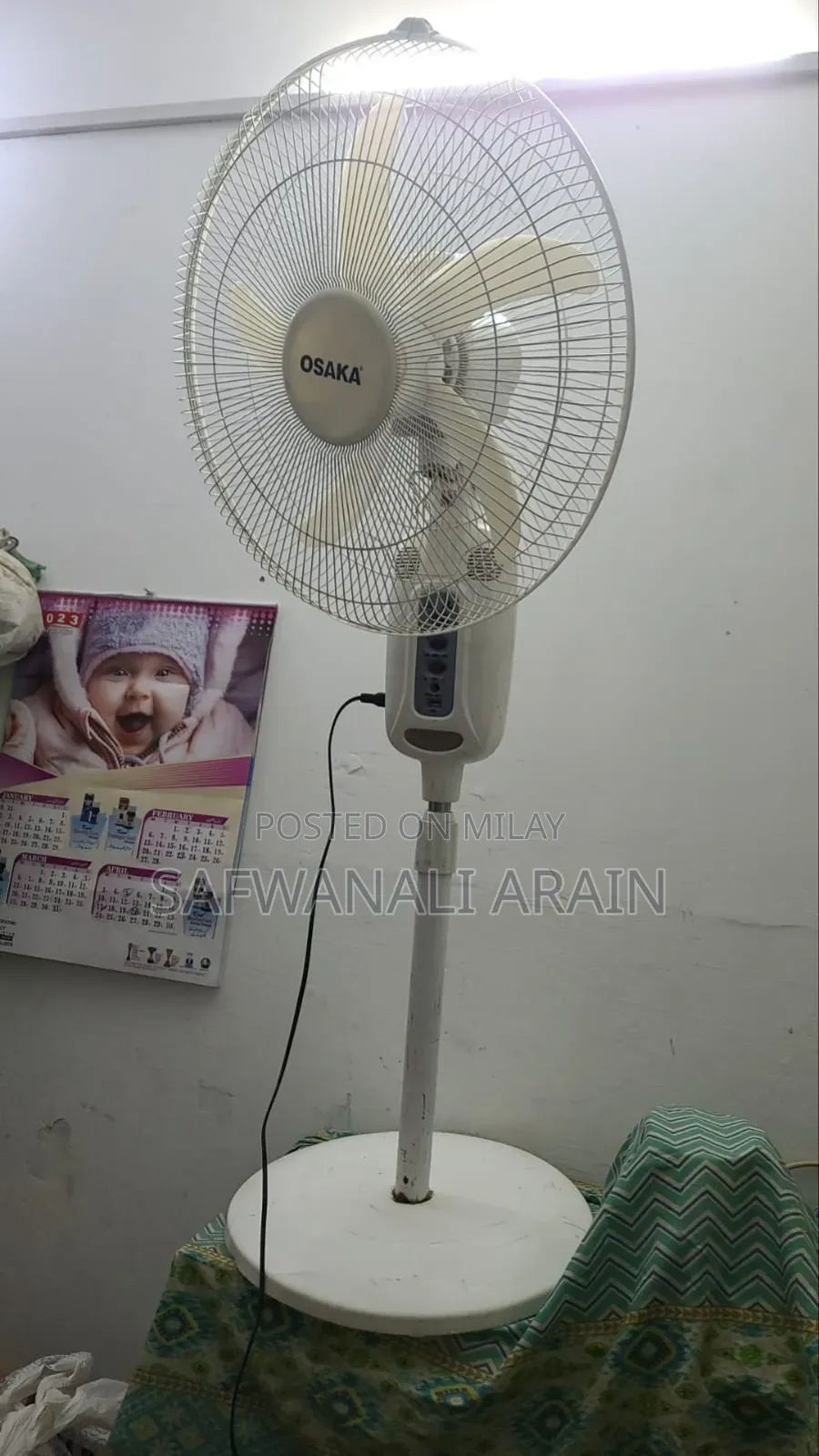 Ac Dc 12 Watt Chargable Fans ( Differnt Types)