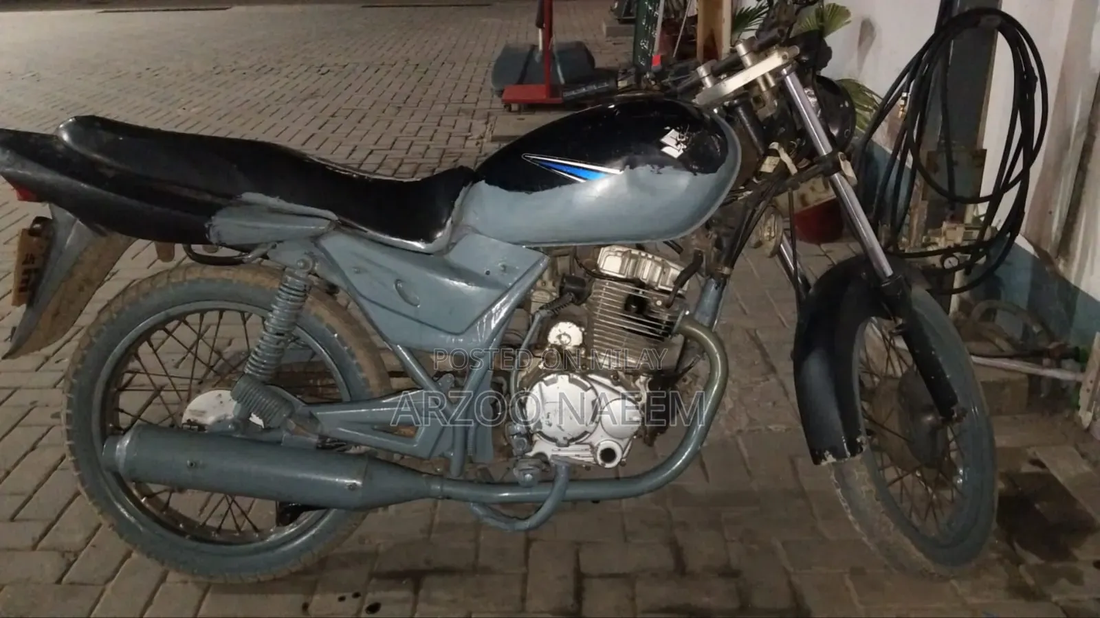 Suzuki 750 2011 Blue