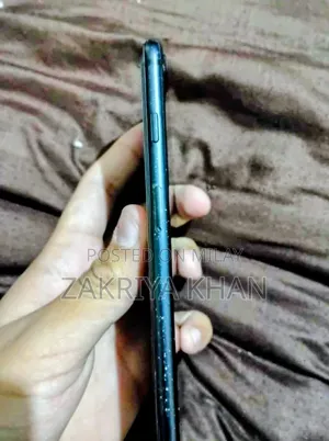 Apple iPhone 7 Plus 32 GB Black